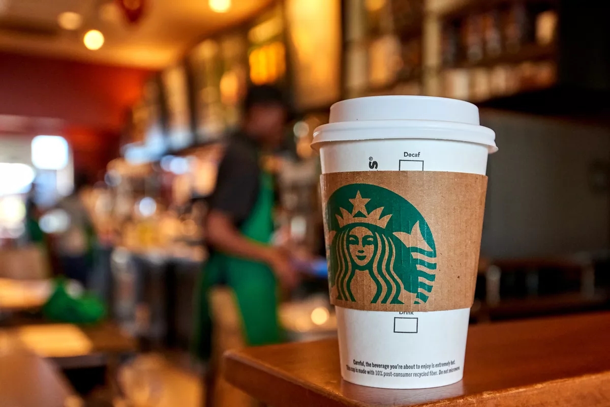 Starbucks plans to open 100th store in Vietnam this year